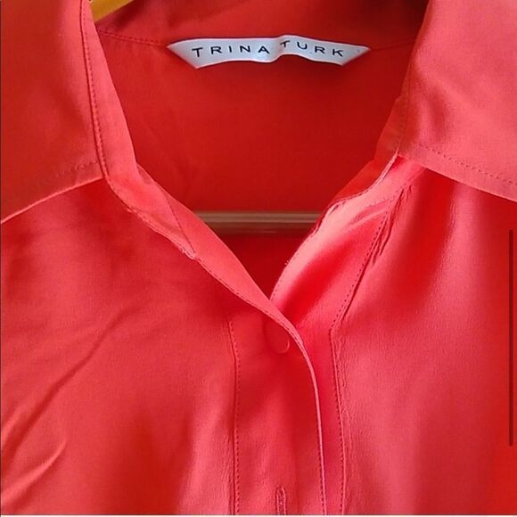 Trina Turk Coral Silk Blouse - Like New! Medium - Picture 3 of 5
